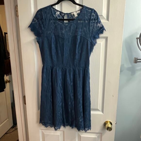 LC Lauren Conrad Teal Blue Lace Fit Flare Dress Romantic Feminine Size 12 - Picture 4 of 9